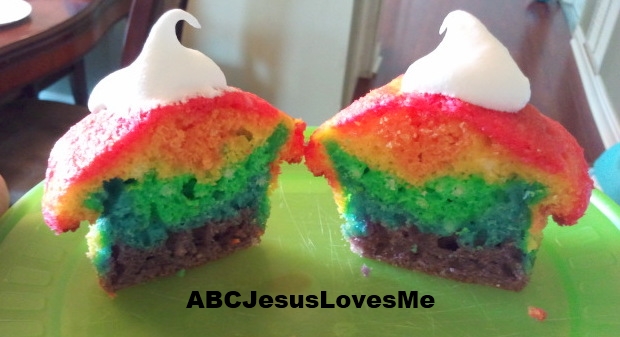 Rainbow Cupcake